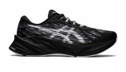 Asics Novablast 3 Black
