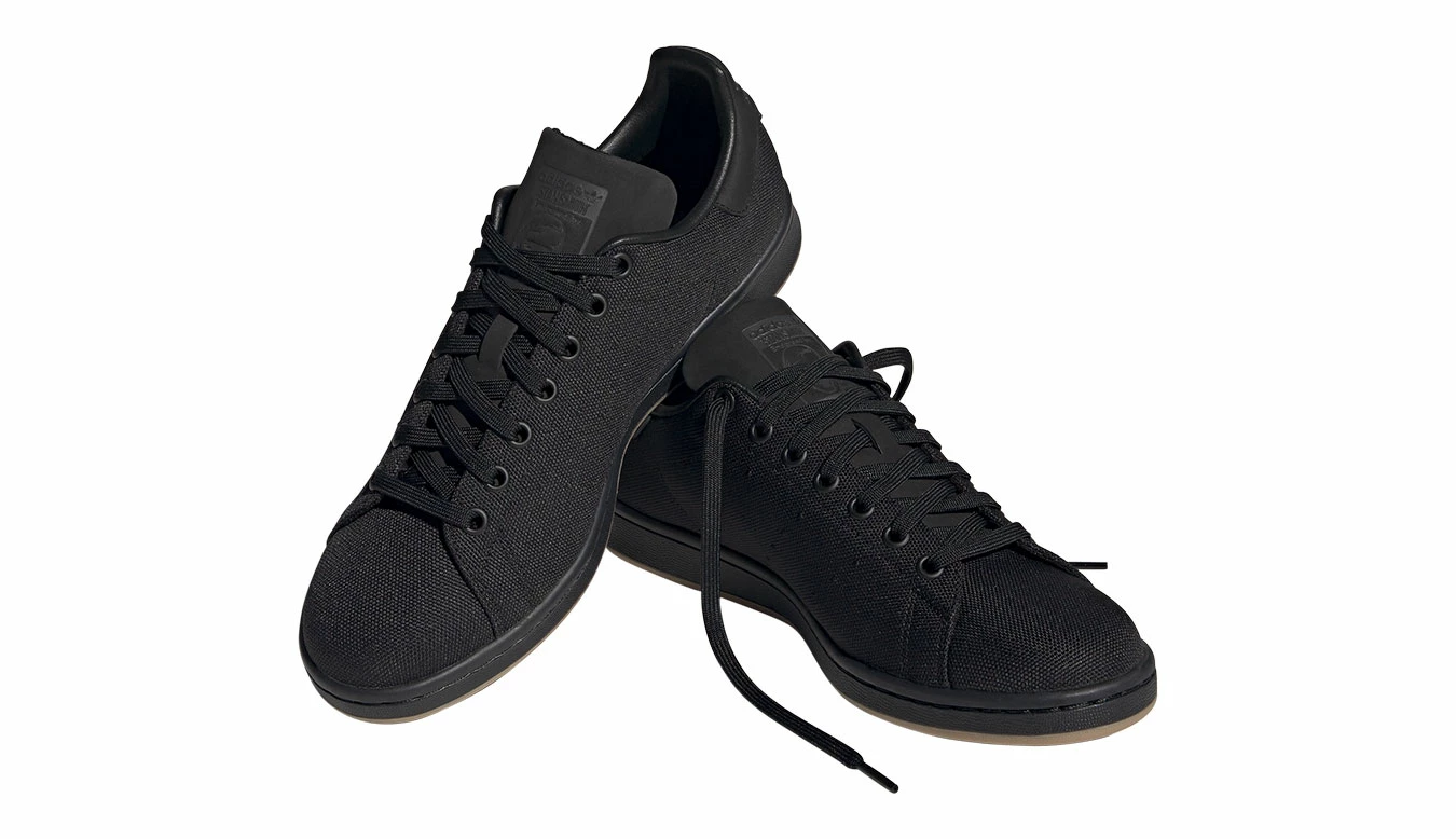 Adidas Stan Smith Black 3 Adidas Stan Smith Black - Image 3